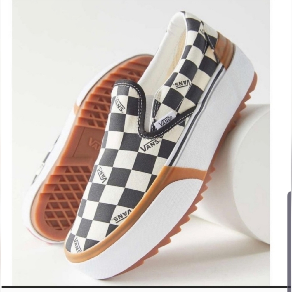 ISO THESE SHOES!